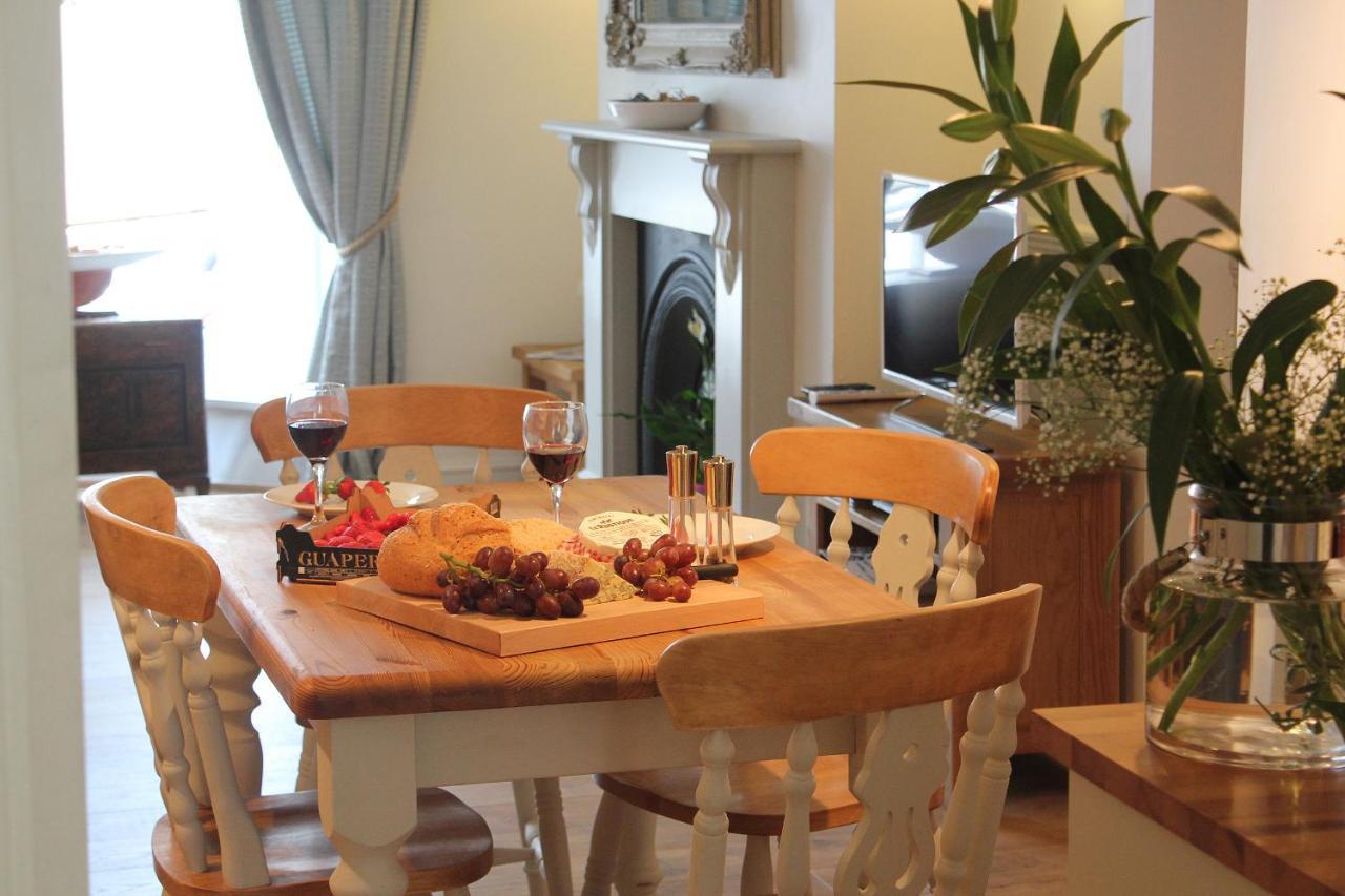 Beautiful Seaside One Bedroom Apartment 沙尔顿 外观 照片
